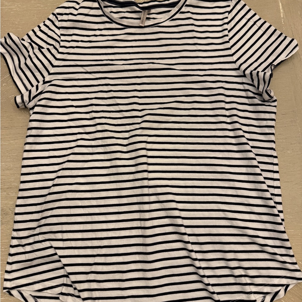 Banana Republic Black and White Striped Tee